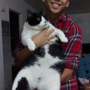 Meet your Posher, Raymond